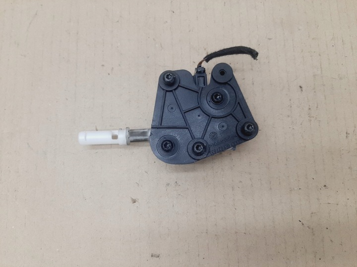 фото №6, Амортизатор замка крышки зад audi a3 8p a4 b6 b7 универсал