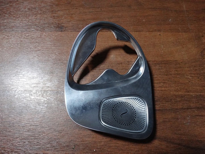 фото №1, Захист динаміка права burmester mercedes w217 1