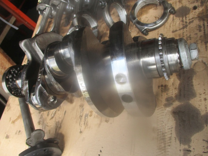 фото №12, Вал насоса 059103332t vw touareg iii 3.0tdi dena