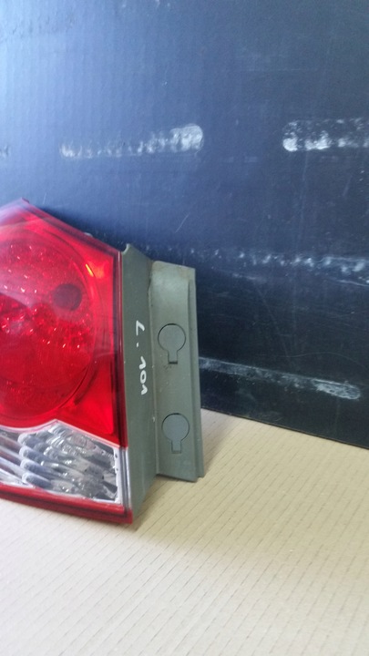 фото №8, Chevrolet cruze hb лампа левая/правая зад 08-12