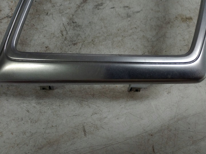 фото №6, Mercedes w166 ml рамка панелі розподільчої консолі a1666801917 європа