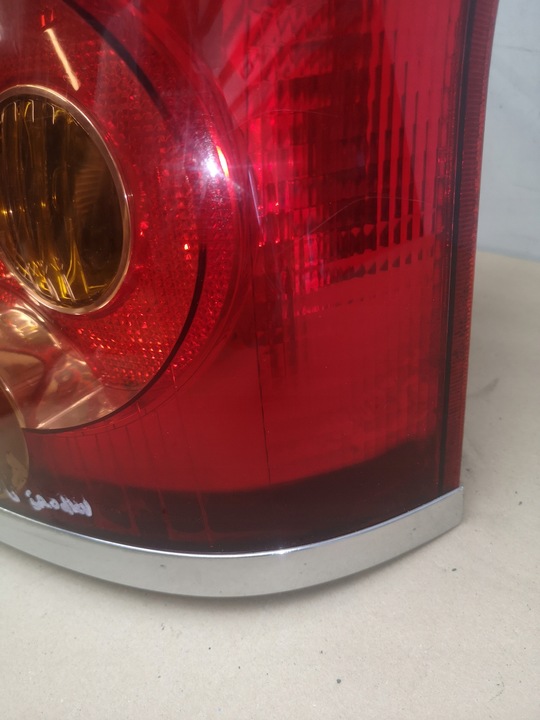 фото №10, Лампа права зад toyota avensis t25 універсал 03-06