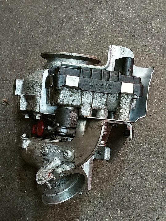 фото №8, Турбонагнітач bmw 7792412 gt1749v e87,e90 jak нова !!! ідеальна !!!