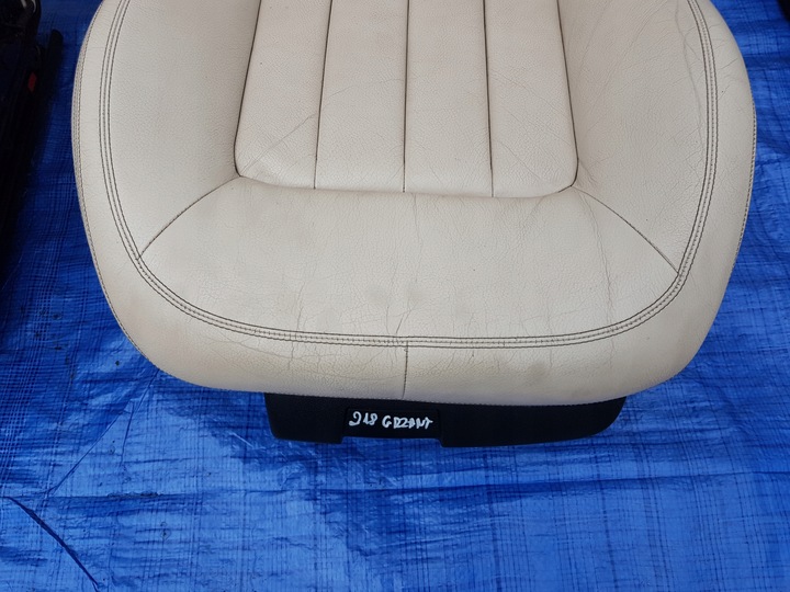 фото №9, Mercedes cls w218 sedan сиденья диван c218