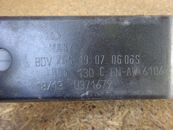 фото №11, Audi tt 8j 06-14 зона смятия правая 8j0806110e