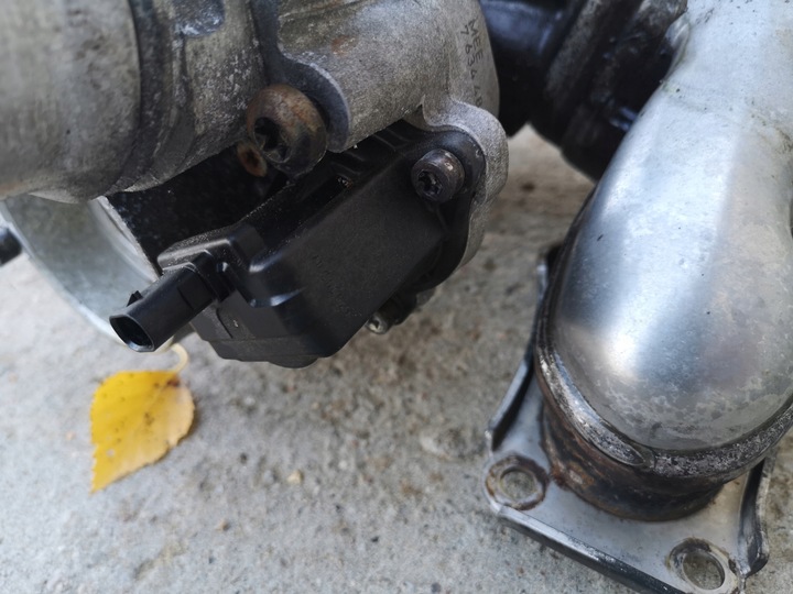 фото №9, Турбонагнетатель bmw f10 f15 f20 f30 2.0 2.8 n20 n26