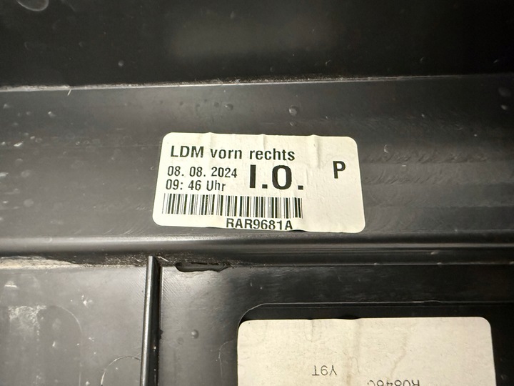 фото №8, Audi q7 рестайлинг 80a планка дверь правые перед 4m0853960n 4m0853960m код ly9t