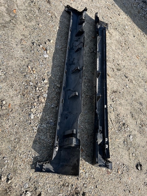 фото №10, Volvo xc60 i 08-13 молдинг порогова права ліва 31294848 30744868 структура