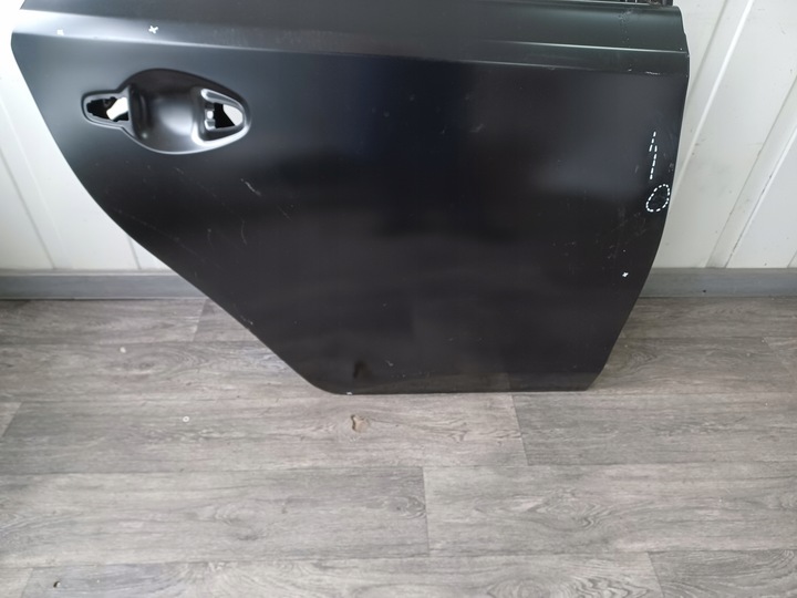 фото №10, Дверь toyota auris ii универсал 2013- задние правые serwisowe оригинальные