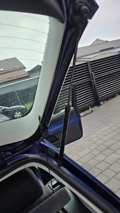 фото №10, Амортизатор кришки багажника vw polo 9n 9n3 версія 3d 5d 6q6827550c