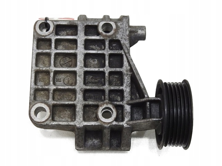 фото №1, Лапи кронштейн генератора audi a6 c6 2.7 v6 tdi