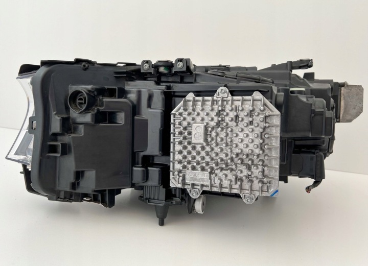 фото №15, Оригинальная фара передняя led левая bmw g30 g31
