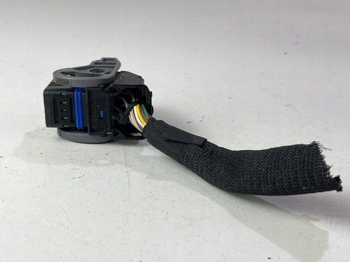 фото №5, Штекер роз'єм контролера двигуна renault megane iii 1.6