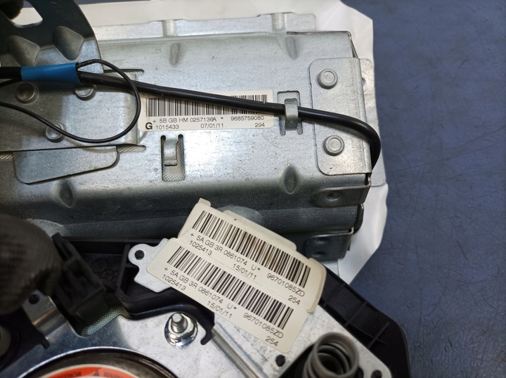 фото №15, Peugeot 207 i fl панель роздавальна подушки датчик