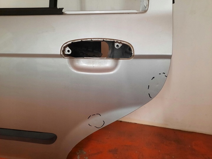 фото №4, Hyundai getz i 02-05 5d двері лівий зад ліві задні cs