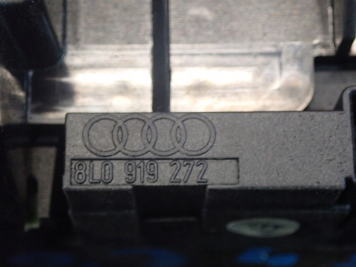 фото №10, Audi a3 8l 96-00 1.9 tdi 110km спидометр приборы 8l0919860d