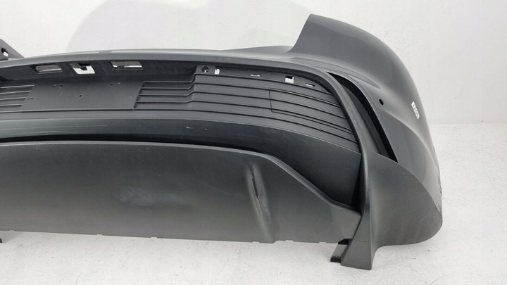 фото №7, Porsche taycan 9j1 бампер зад задний 9j1807983f