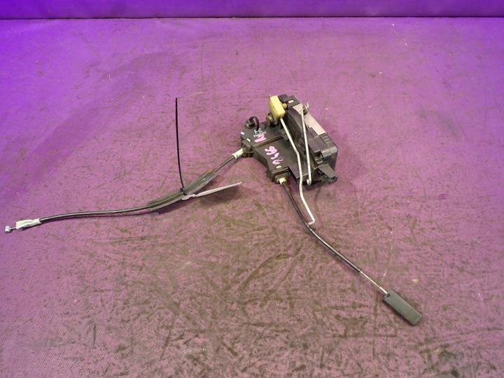 фото №1, Opel vectra c 02-05 замок перед праві 7 pin 24447343fe