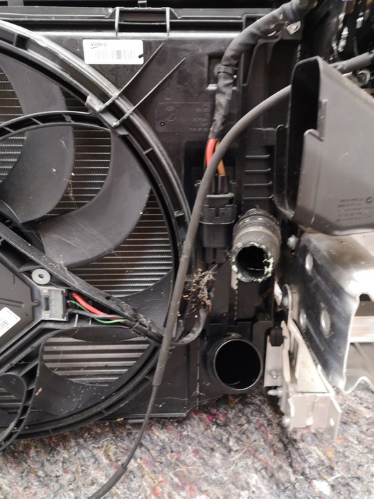 фото №7, Pas перед радіатор bmw f30 f31 320 lci дизель