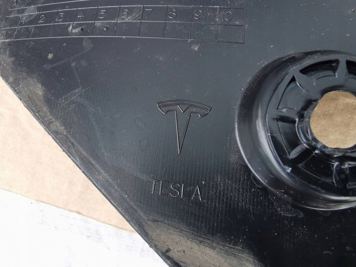 фото №10, Tesla модель y 20- підкрилок передні ліві перед 1744361-00-d