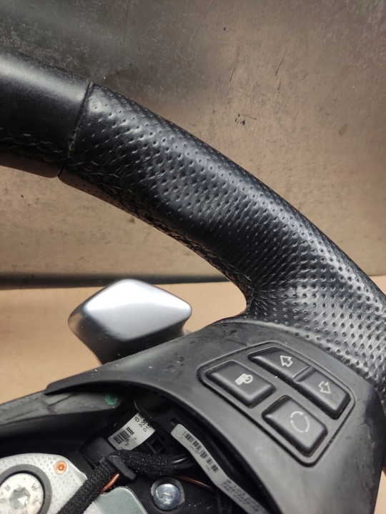 фото №13, Bmw e93 e92 e90 руль м-пакет лепестки кожа