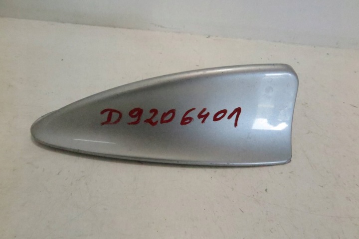 фото №8, Bmw 1 e81 e87 2008 захист антени даховий gps