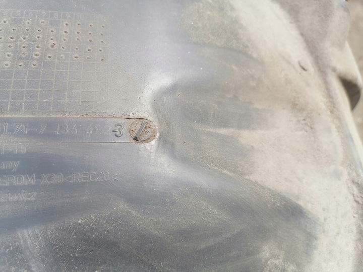 фото №9, Подкрылок правые зад bmw e66 e65 7136682