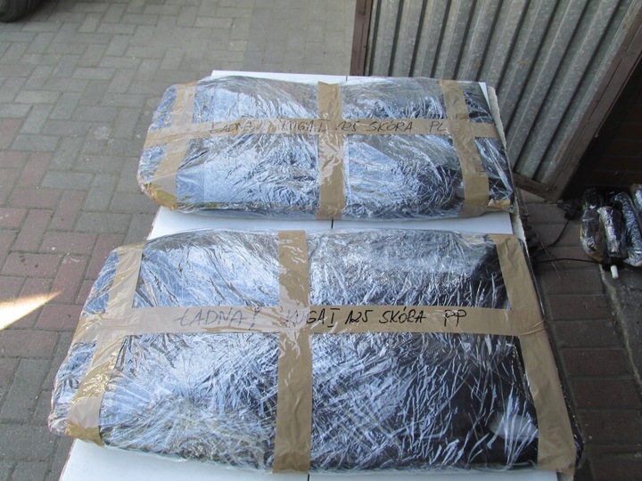 фото №8, Гарна оббивка спинка сидіння шкіра kuga mk1