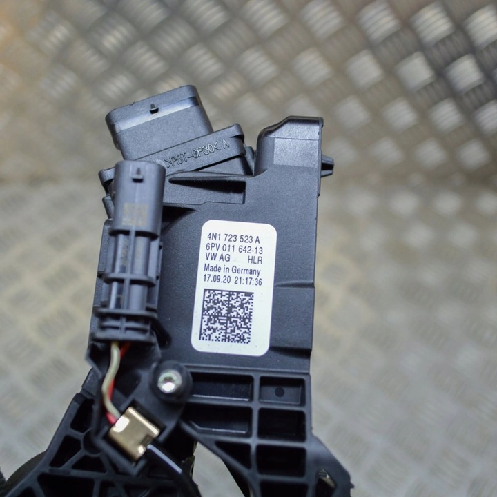 фото №7, Audi a6 s6 c8 4k 2020 педаль газа / ускорения