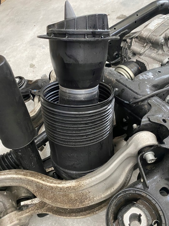 фото №7, Audi sq7 4m тележка поворотный кулак рычаг дифференциал подушка