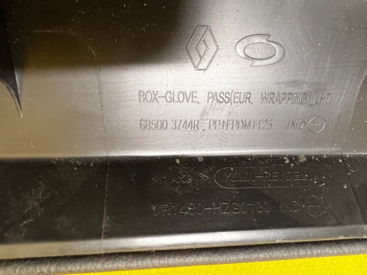 фото №8, Бардачок панелі пасажира renault koleos ii initiale