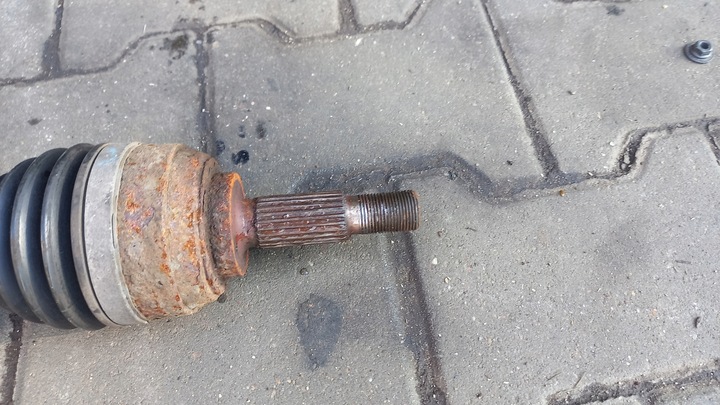 фото №4, Піввісь ліва renault modus 1.5dci 04r