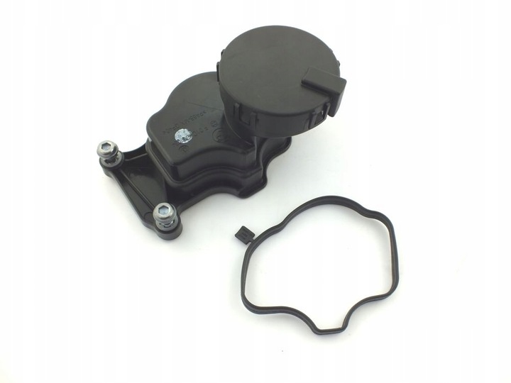 фото №10, Вентиляція картера коробки колінчастого вала bmw e60 e70 e71 e90 e91 e61