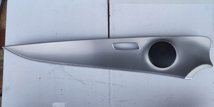 фото №1, Dekor планка дверь левая перед mercedes w213