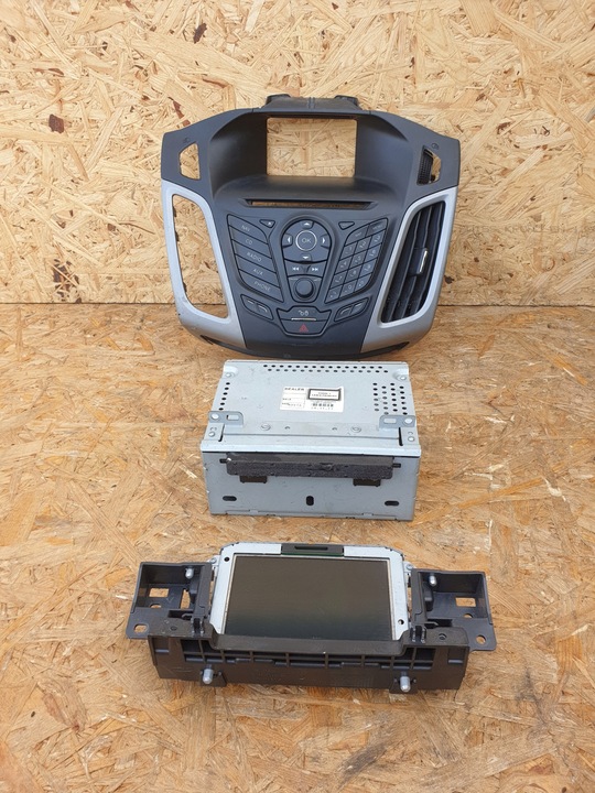 фото №1, Ford focus mk3 дисплей навігація радіо am5t-18b955-dj bm5t-18c815-gf