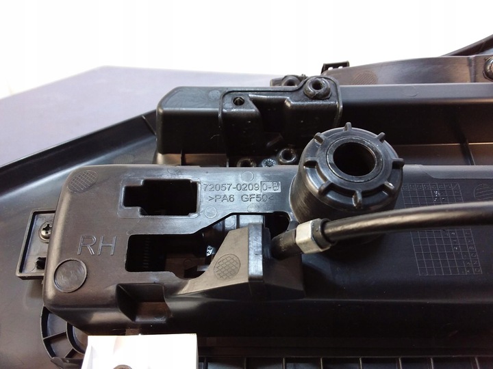 фото №5, Toyota corolla e21 универсал боковина багажника правые