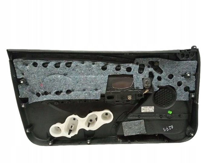 фото №8, Обивка боковина правые перед купе 809009780r renault megane iii