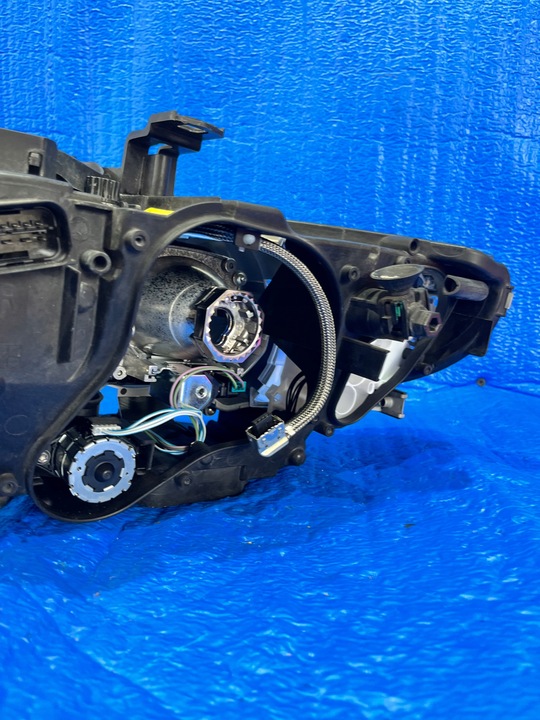 фото №10, Лампа перед права bmw iii 3 e92 e93 ксенон рестайлінг 7239928-07
