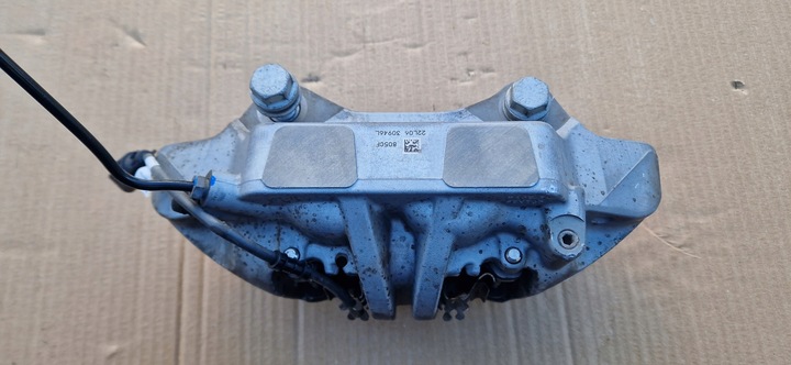 фото №13, Затискачі перед audi q5 80a615106cf 80a615105cf ідеал комплект 2 szt