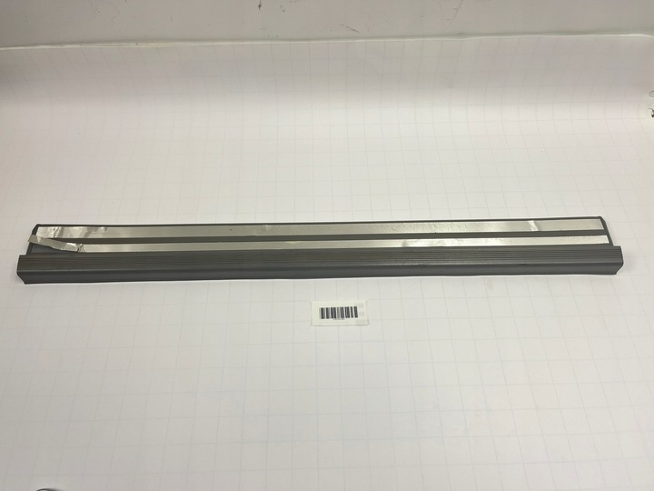 фото №12, Планка порогова накладка порога mercedes w124 sedan універсал перед праві лівий