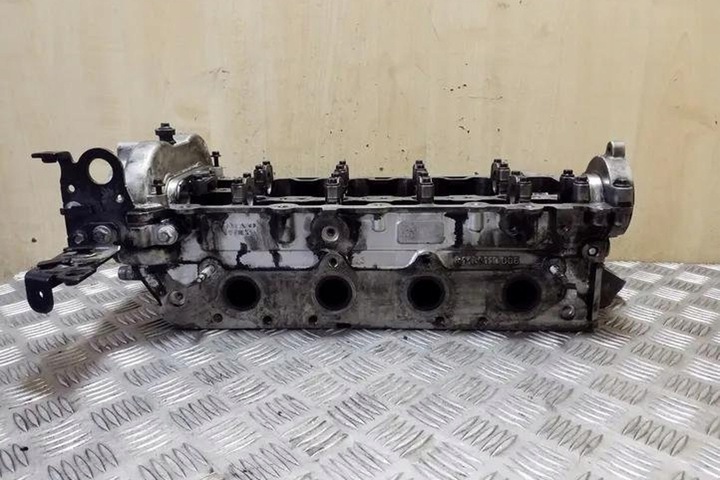 фото №6, Головка двигателя volvo xc70 ii 31430110 2.0l дизель 120kw 2015