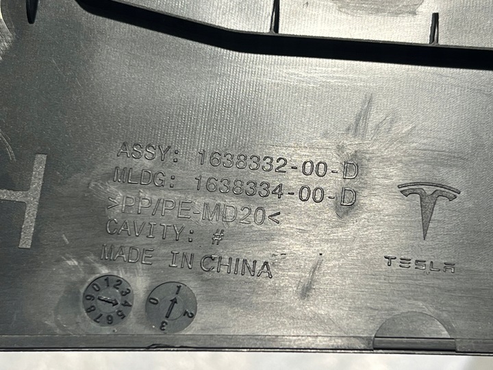 фото №5, Tesla модель y защита сиденья водителя 1638332-00-d 1638332-00-c новая