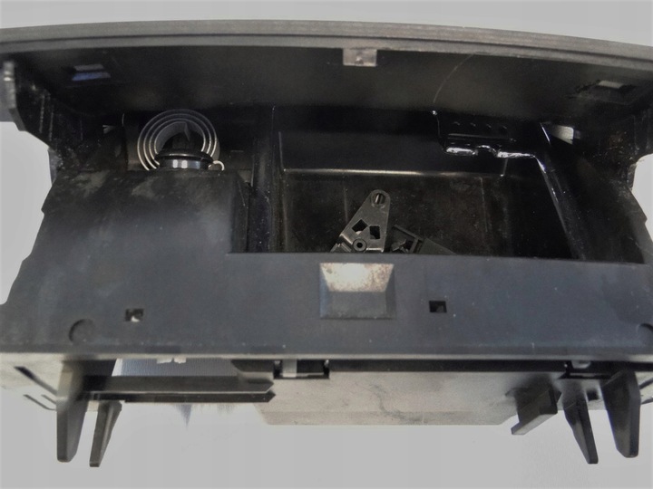 фото №7, Mercedes cls 219 w219 бардачок попільничка гайка