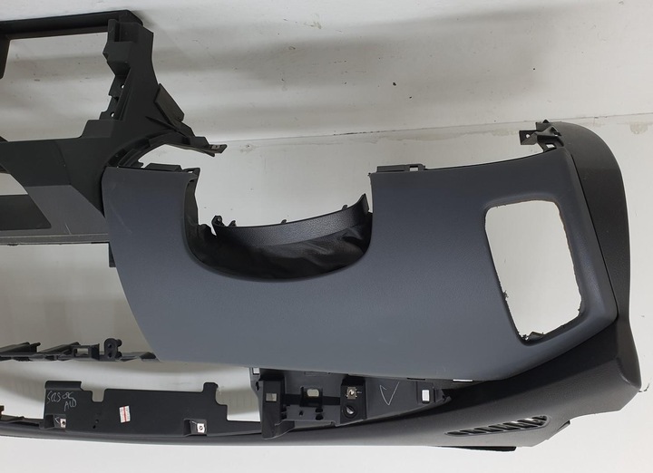 фото №7, Панель консоль капот nissan primera p12 европа