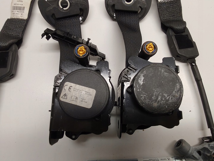 фото №6, Jeep cherokee kl ремені безпеки передні оригінал seat ремені 13-18