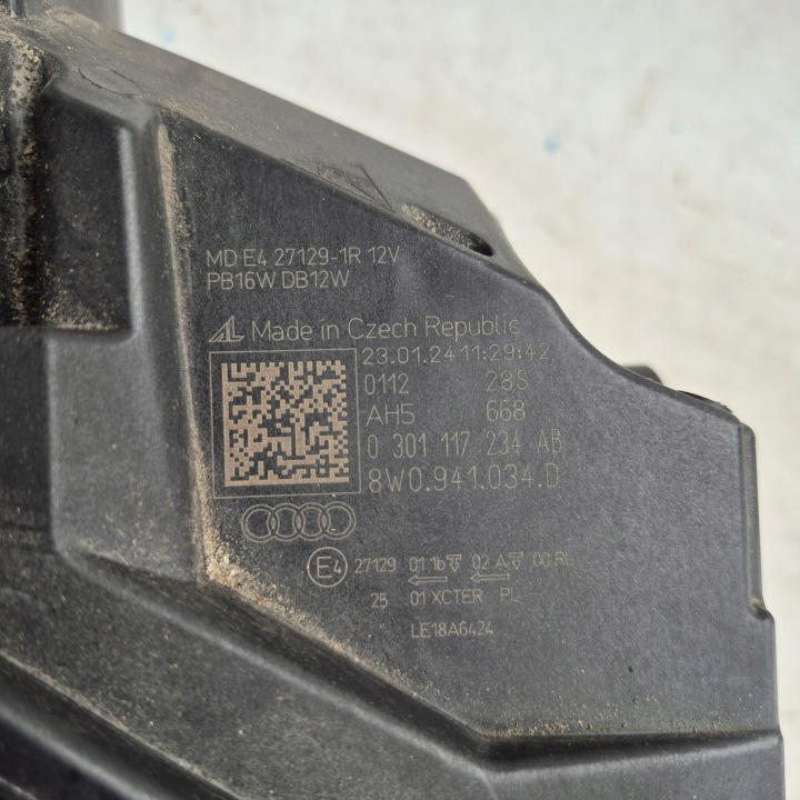 фото №8, Audi a4 b9 8w0 рестайлінг 19- фара права перед передня повний led 8w0941034d
