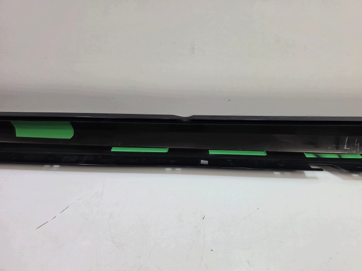 фото №9, Bmw i4 g26 2021- молдинг порогова права 5a36104 5a8dba4