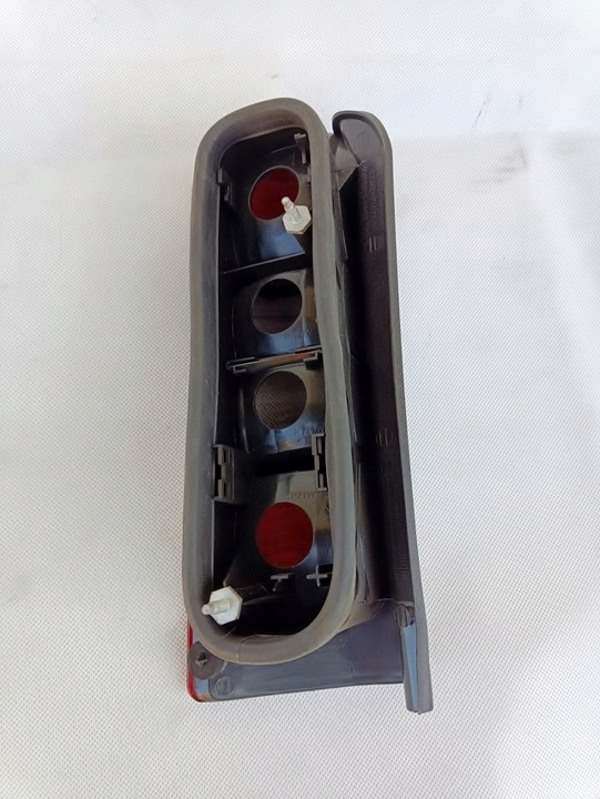 фото №2, Лампа задня opel corsa, combo c 00-03 права