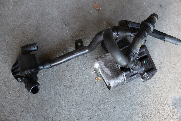 фото №1, Audi a6 c7 2.0 tdi радіаторів масла корпус фільтра комплект