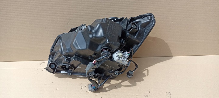 фото №10, Лампа перед передня права mazda ii 2 14- повний led